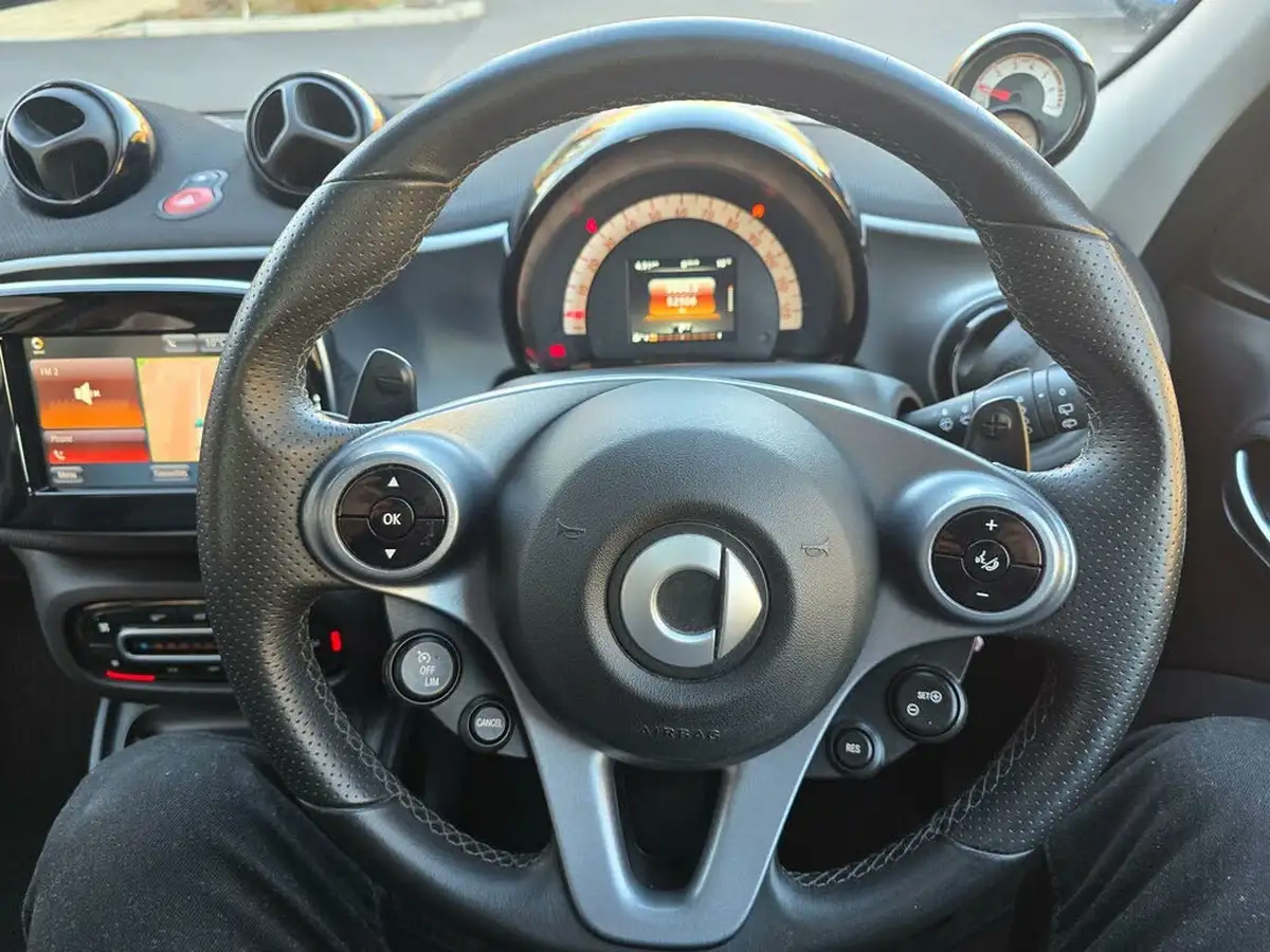 2019-smart-forfour-10-prime-sport-premium-twinamic-big-22