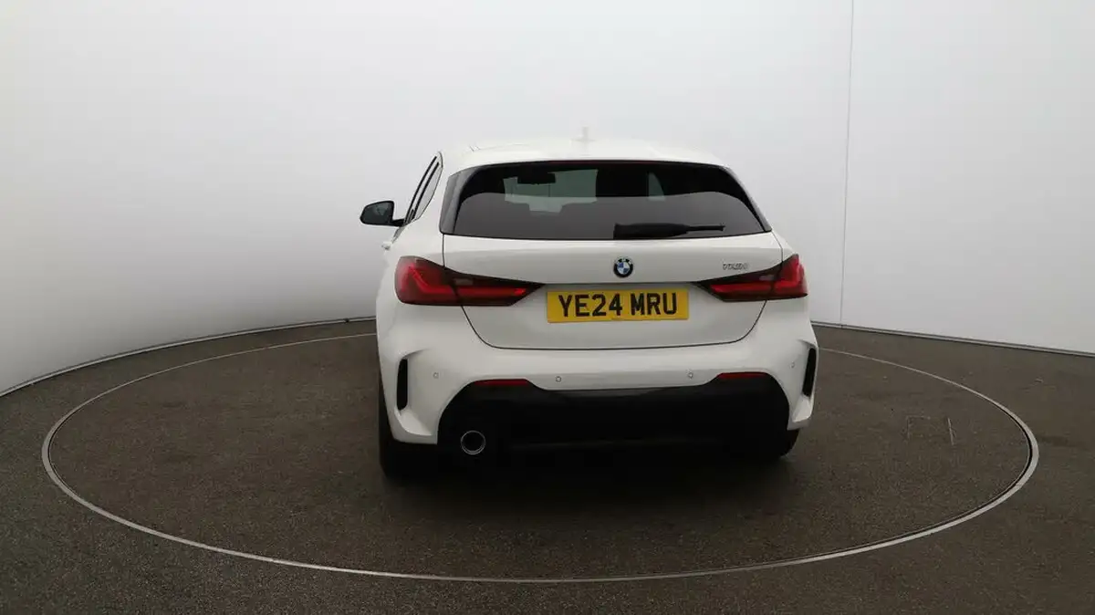 2024-bmw-1-series-15-118i-m-sport-lcp-dct-big-57
