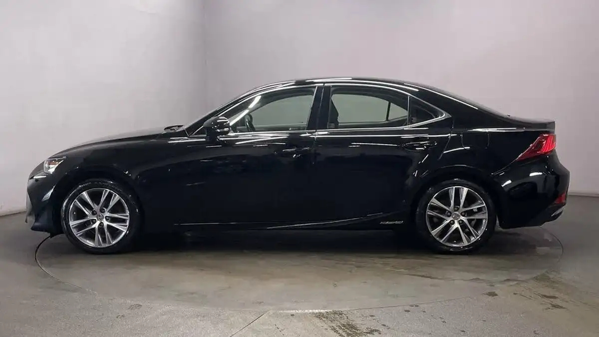 2018-lexus-is-300h-25-executive-edition-lexus-navigation-big-4