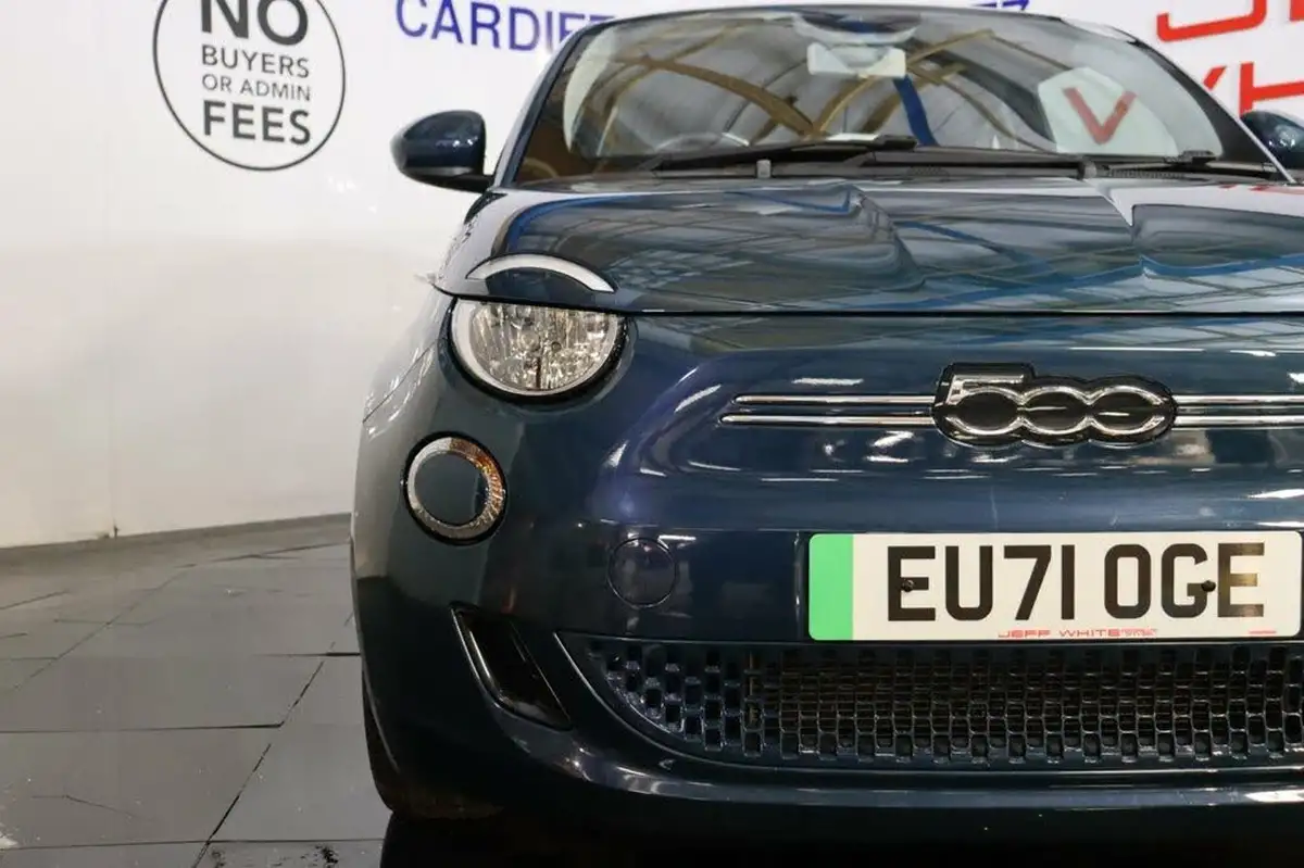 2021-fiat-500-e-passion-big-9