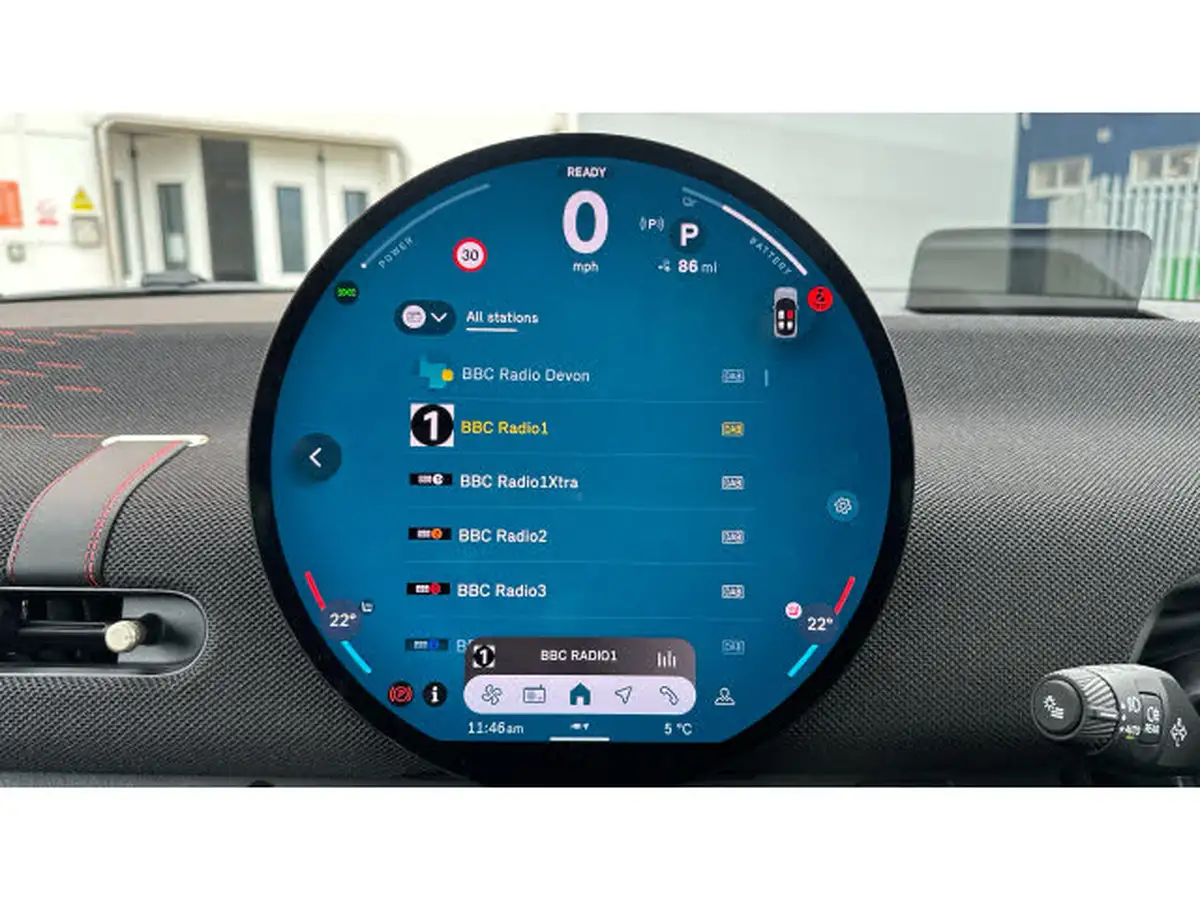 2024-mini-cooper-e-cooper-e-sport-level-1-big-36