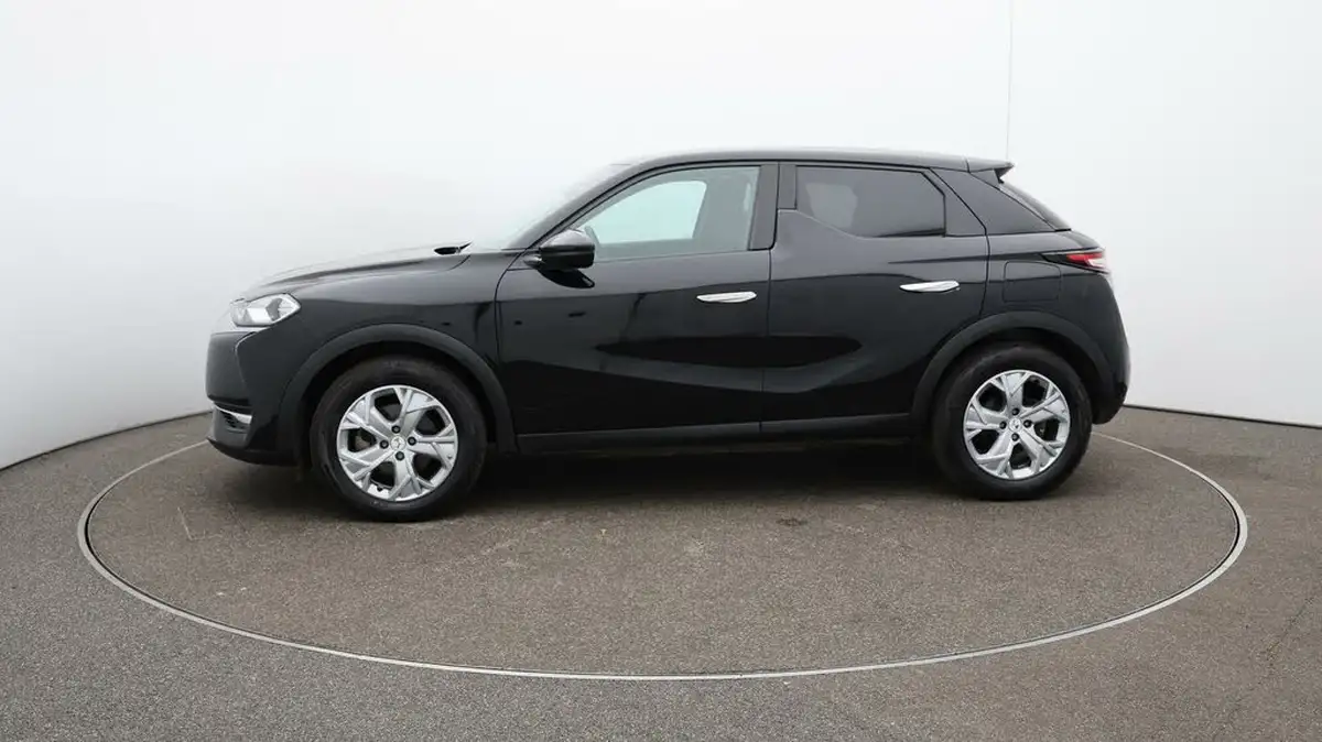2022-ds-ds-3-crossback-e-tense-bastille-big-4