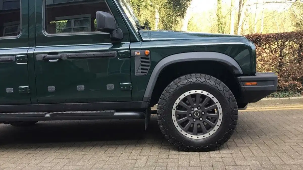 2023-ineos-grenadier-30td-fieldmaster-edition-249ps-4x4-station-wagon-5d-auto-big-4