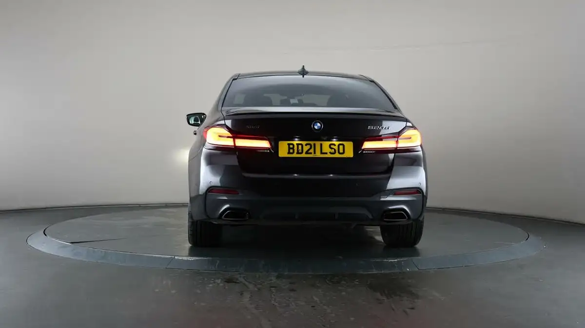 2021-bmw-5-series-20td-520d-xdrive-m-sport-mht-saloon-4d-big-34