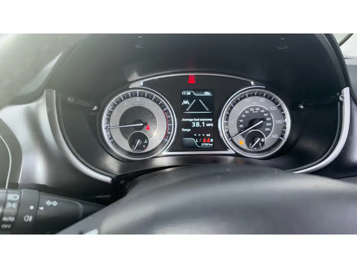 2022-suzuki-vitara-14-boosterjet-sz-t-big-17