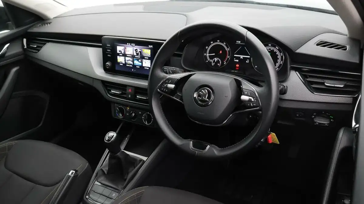 2023-skoda-scala-15-tsi-se-big-9