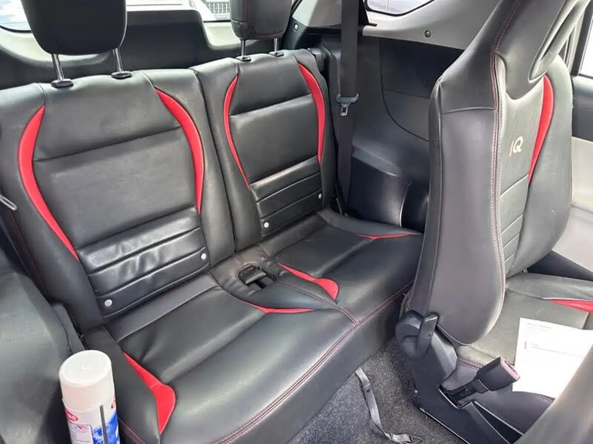 2012-toyota-iq-10-vvt-i-big-5