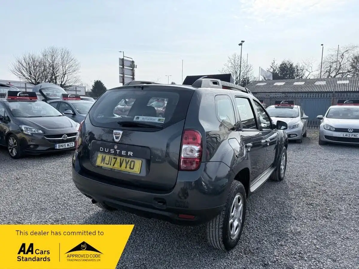 2017-dacia-duster-16-sce-ambiance-big-8