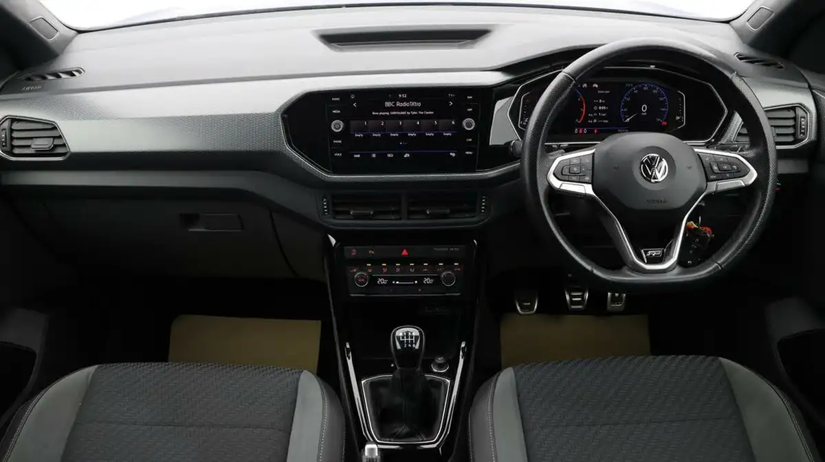 2020-volkswagen-t-cross-10-tsi-r-line-110ps-big-12