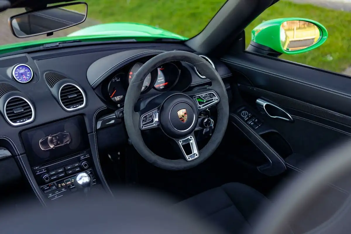 2021-porsche-boxster-718-40-boxster-gts-40-big-48