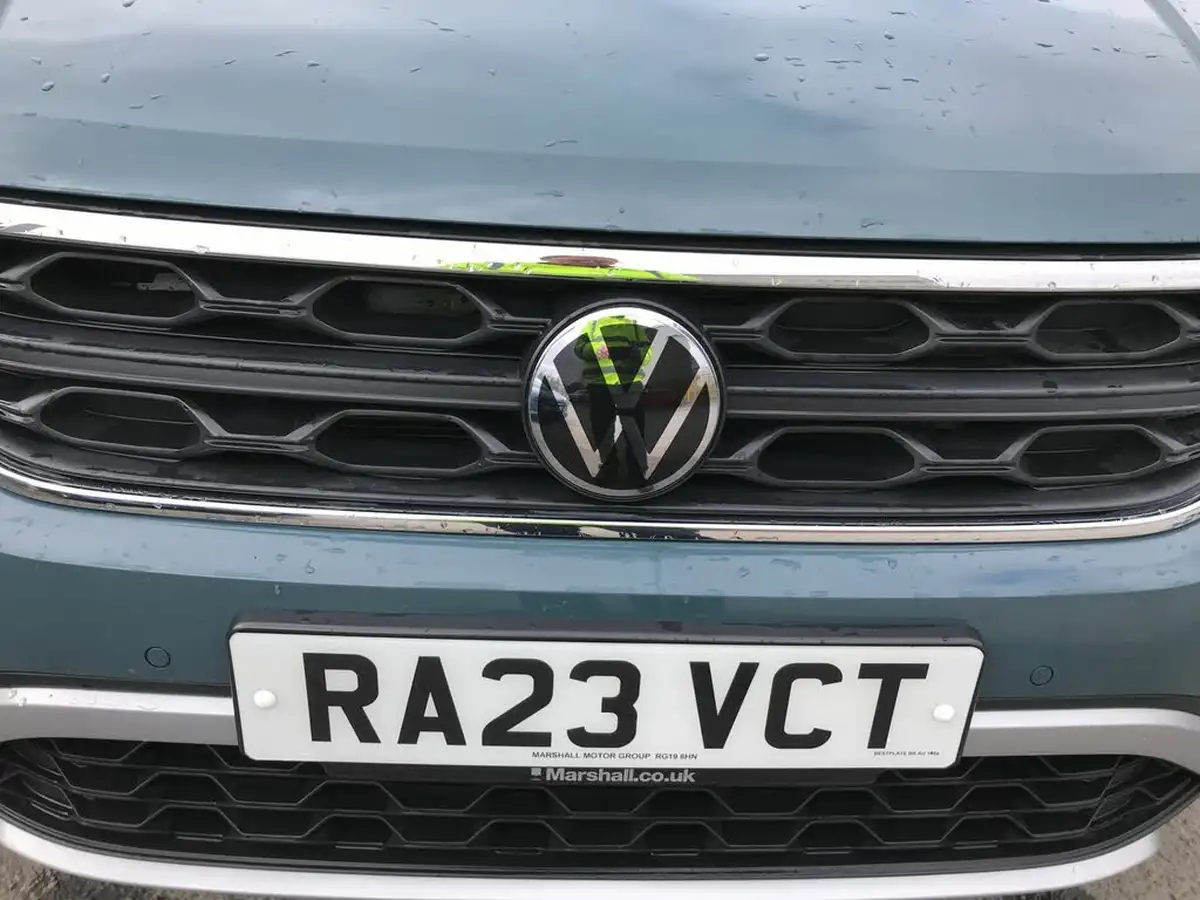 2023-volkswagen-t-roc-10-tsi-life-big-37