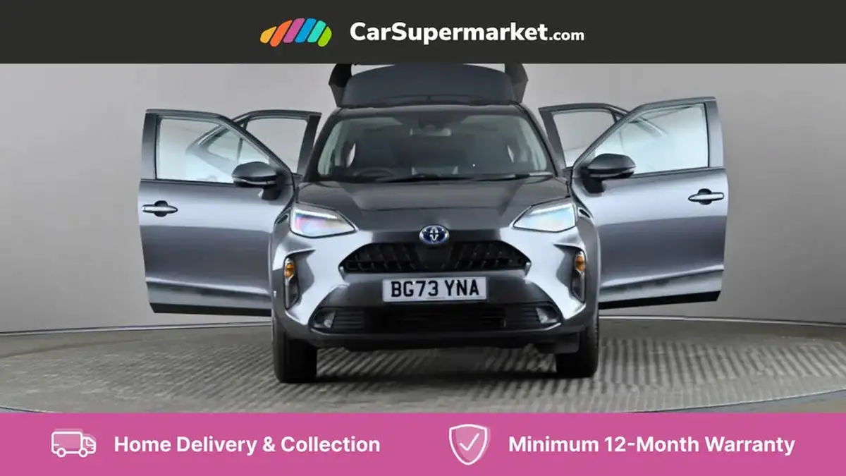 2023-toyota-yaris-cross-15-vvt-i-icon-big-7