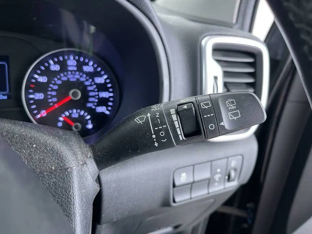 2018-kia-sportage-16-gdi-1-big-50