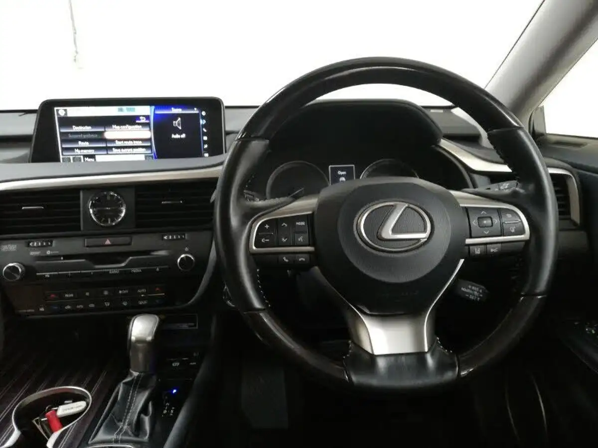 2019-lexus-rx-450h-l-35-takumi-big-6