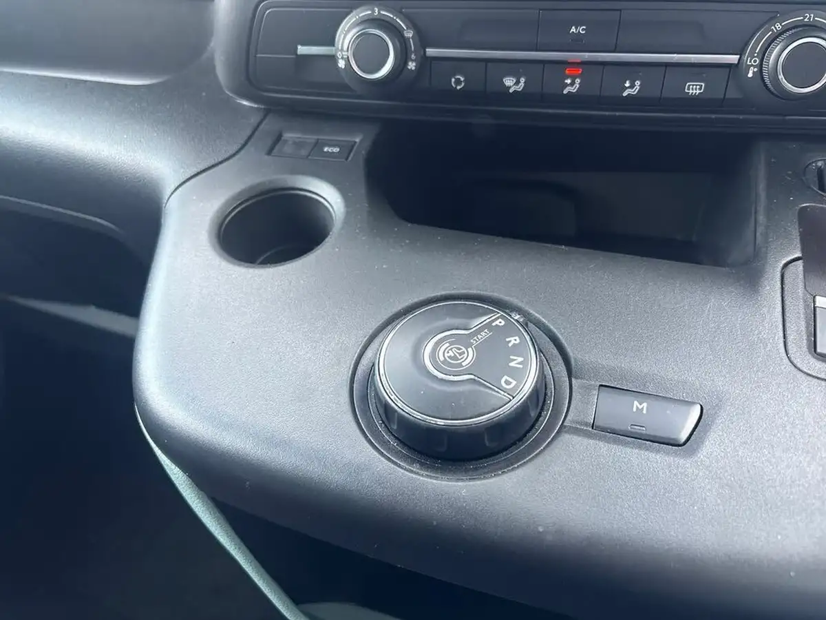 2020-citroen-berlingo-15bluehdi-flair-m-size-130ps-eat8-big-20