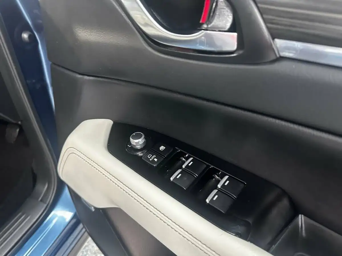 2018-mazda-cx-5-20-sport-nav-big-31