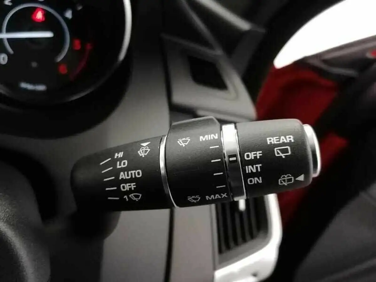 2019-jaguar-e-pace-20-i4d-r-dynamic-150ps-big-21