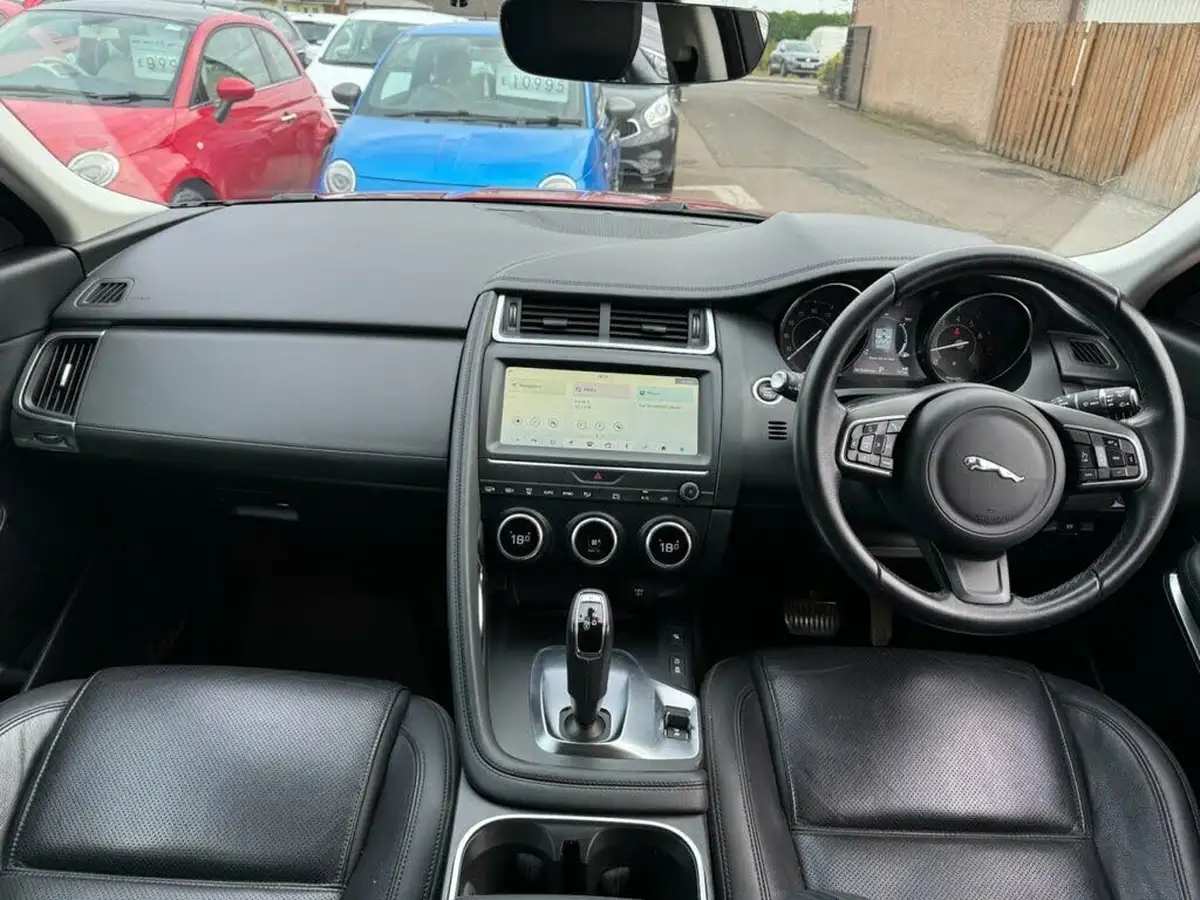2018-jaguar-e-pace-20-i4-s-big-11