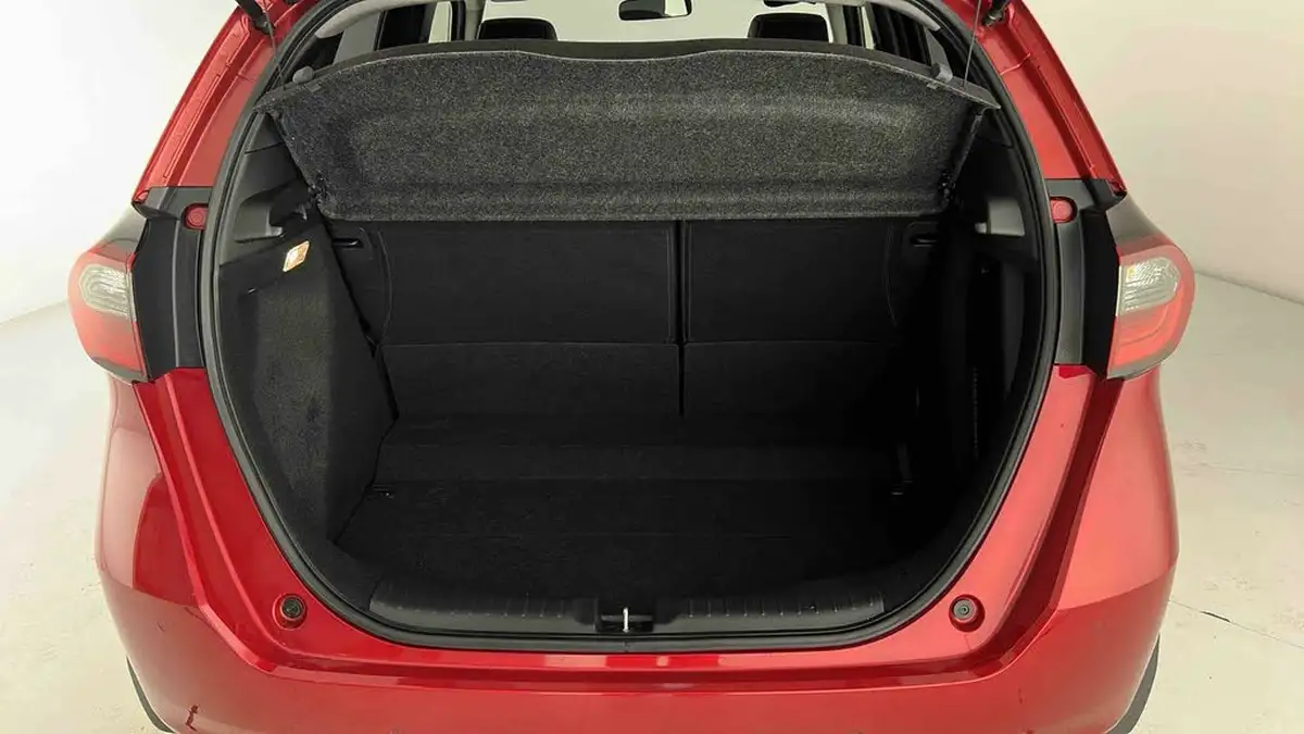 2022-honda-jazz-15-i-mmd-ex-107ps-big-11