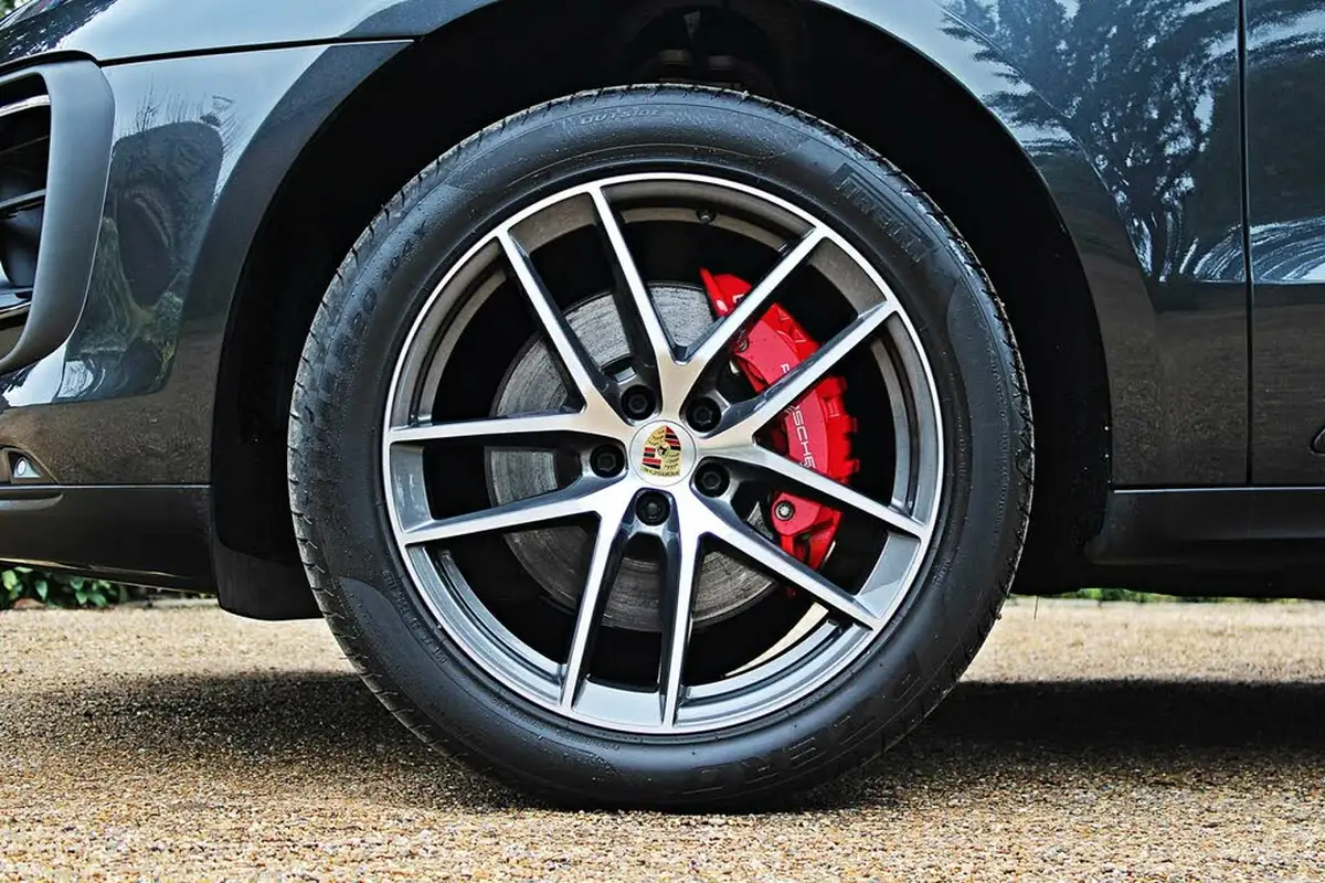 2022-porsche-macan-29-v6-s-big-1