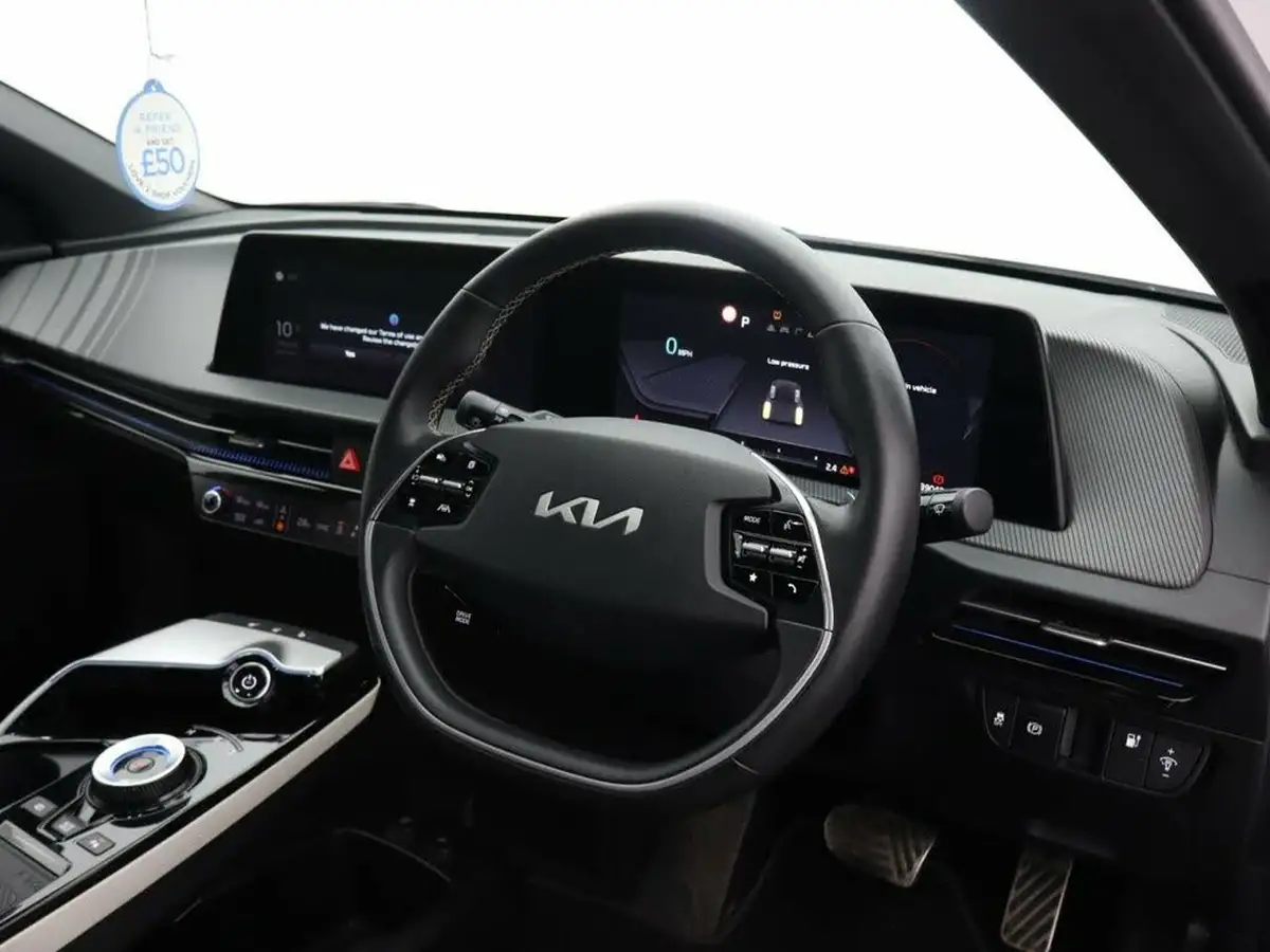 2021-kia-ev6-e-gt-line-225bhp-heat-pump-big-17