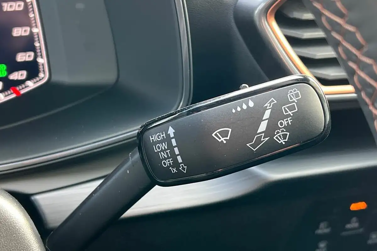 2024-cupra-formentor-15-tsi-v2-dsg-big-25