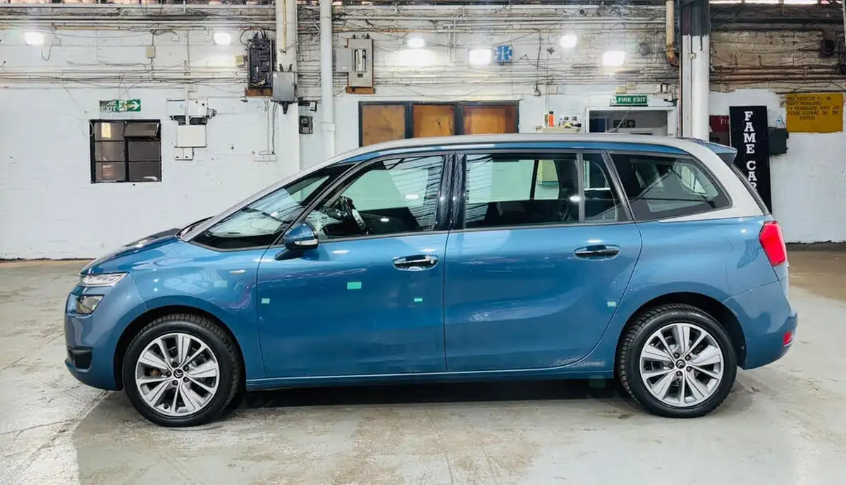 2015-citroen-grand-c4-picasso-16e-hdi-exclusive-etg6-big-8