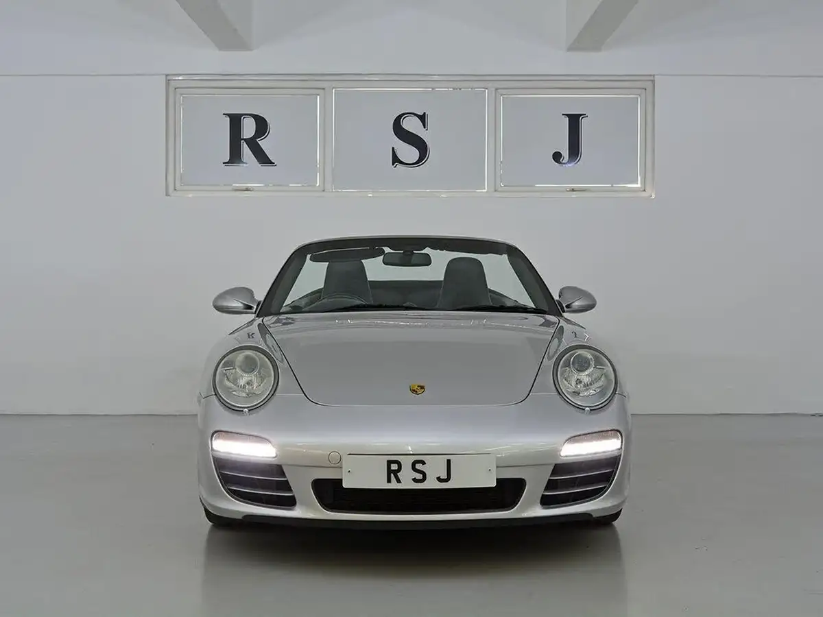 2010-porsche-911-38-carrera-4-s-cabriolet-pdk-big-7