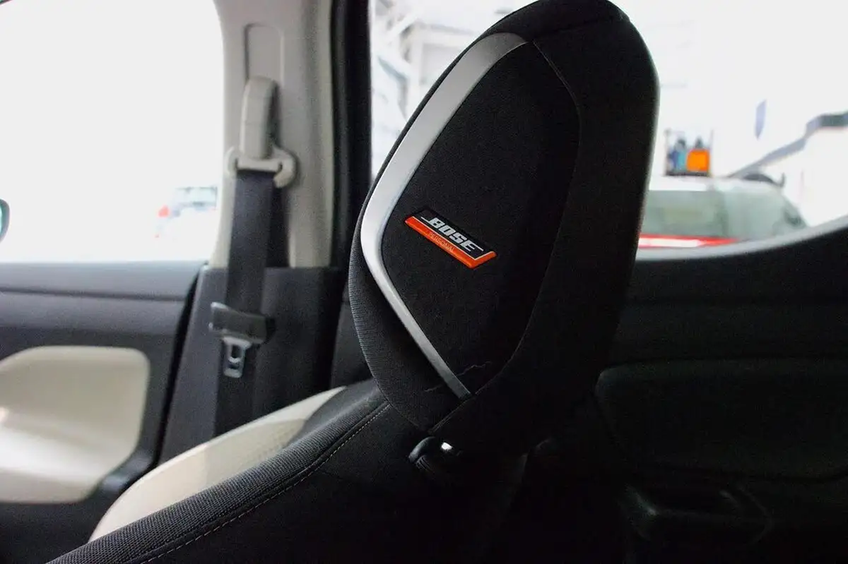 2017-nissan-micra-09-ig-t-tekna-big-13