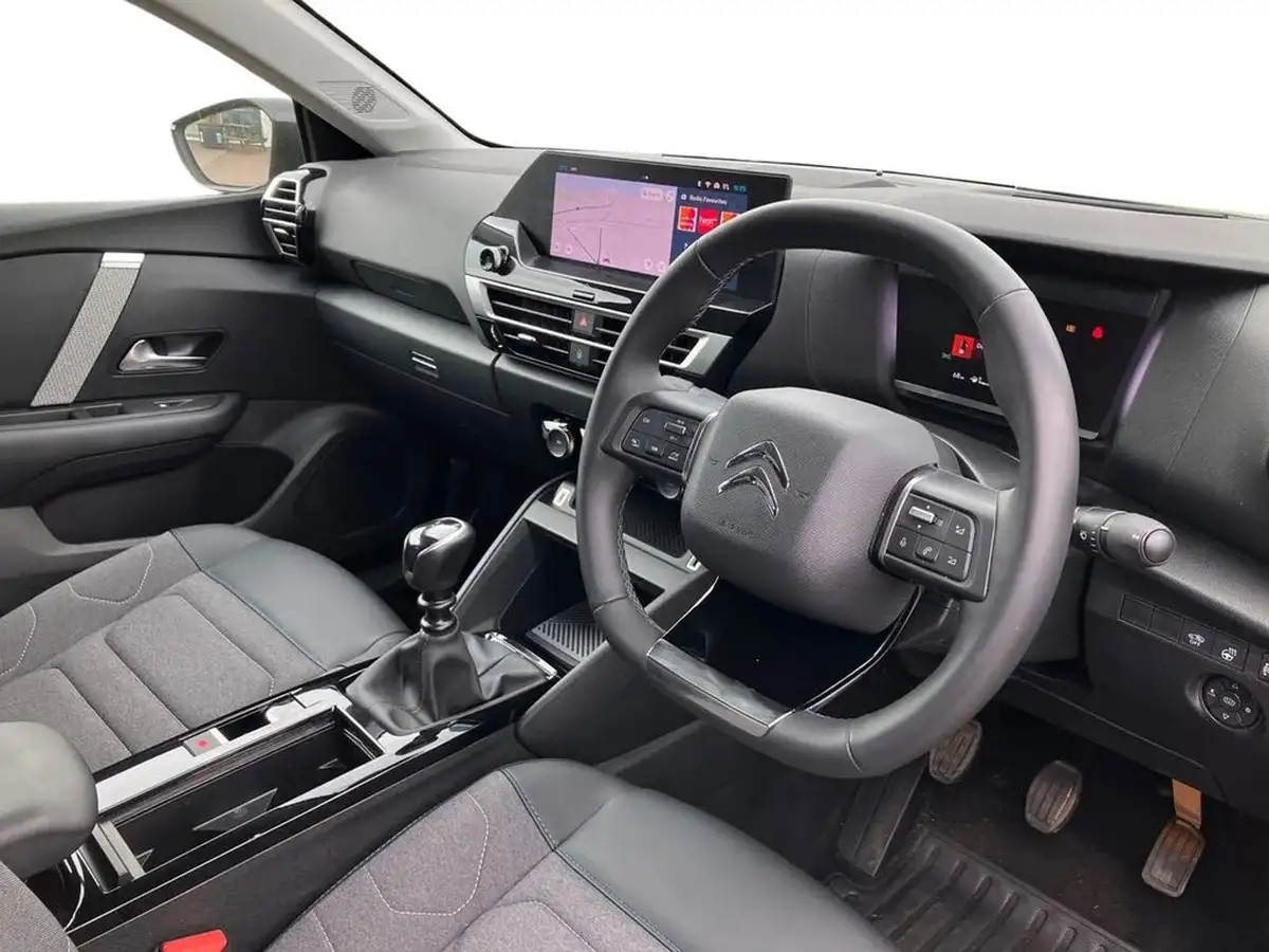 2023-citroen-c4-12-puretech-c-series-edition-big-8