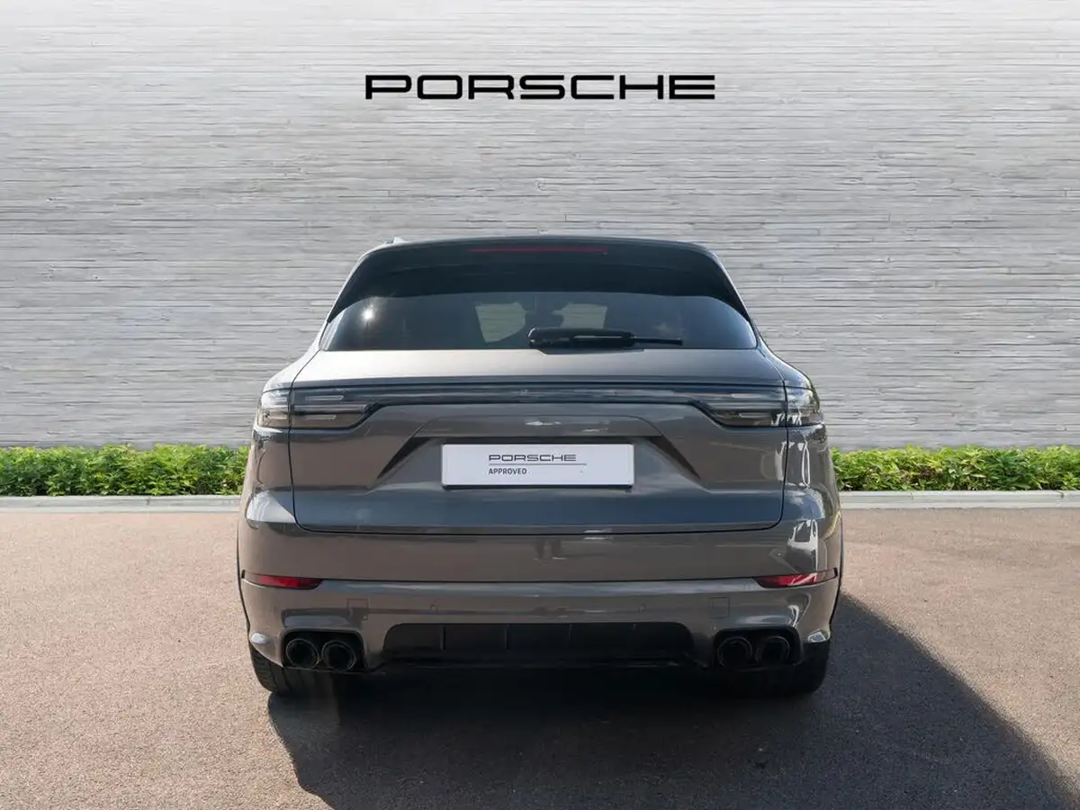 2019-porsche-cayenne-30-v6-station-wagon-big-3