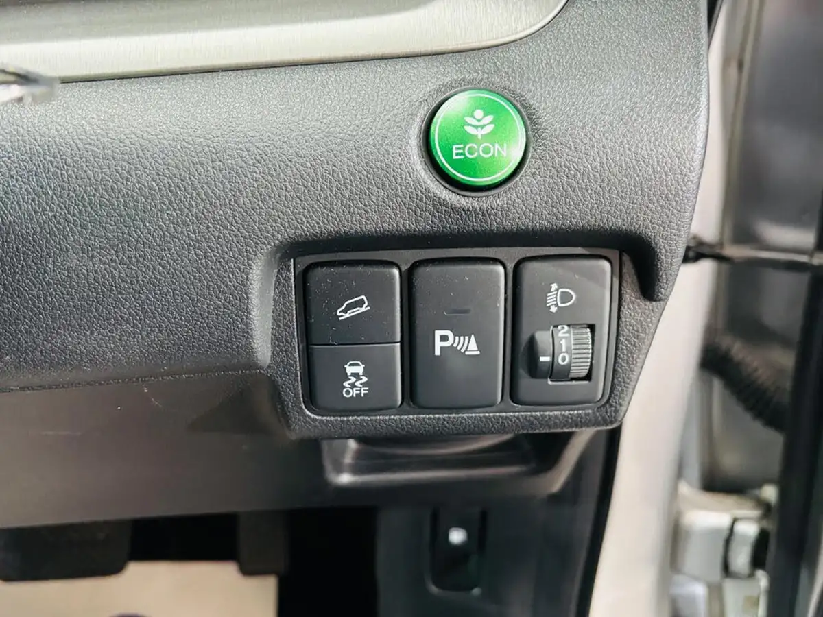 2015-honda-cr-v-20-se-4x4-dab-audio-auto-big-17