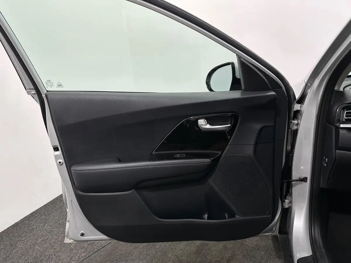 2021-kia-niro-16-gdi-2-big-32