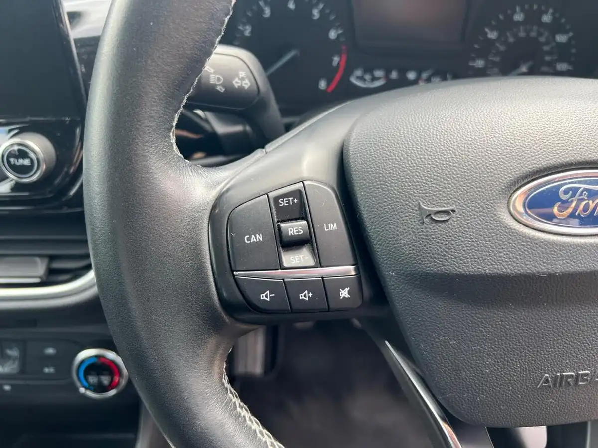 2018-ford-fiesta-11-ti-vct-zetec-5d-big-14