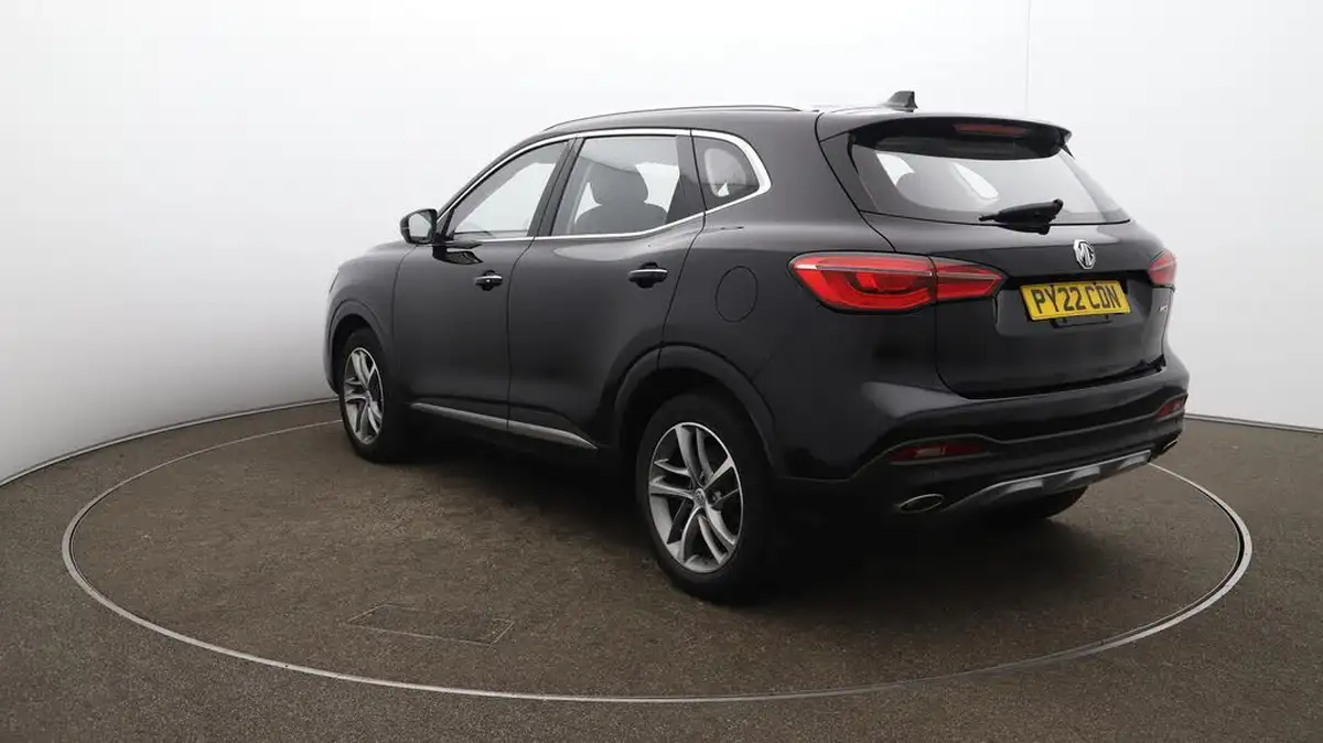 2022-mg-hs-15t-gdi-excite-162ps-dct-big-62