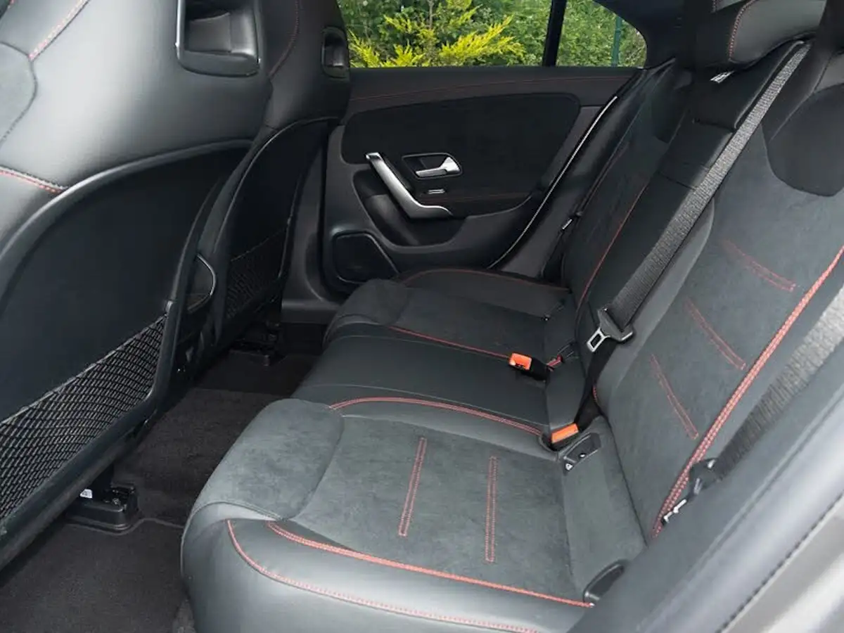 2023-mercedes-benz-cla-13-cla-180-amg-line-executive-coupe-4d-big-5