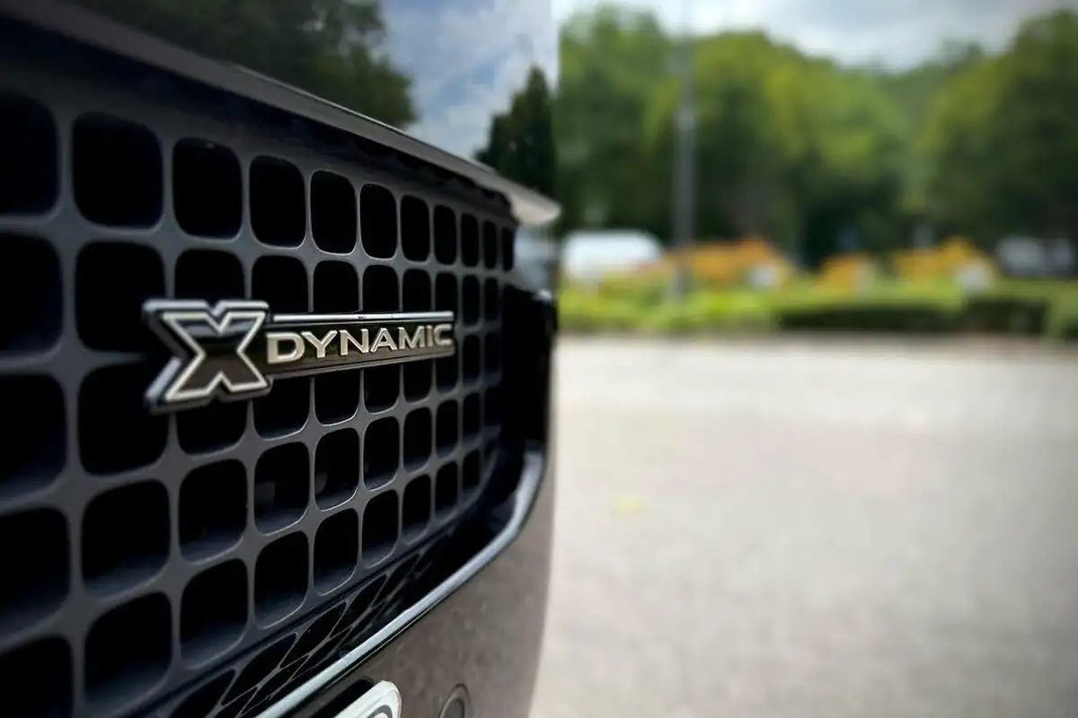 2022-land-rover-110-defender-20-p400e-x-dynamic-hse-big-20