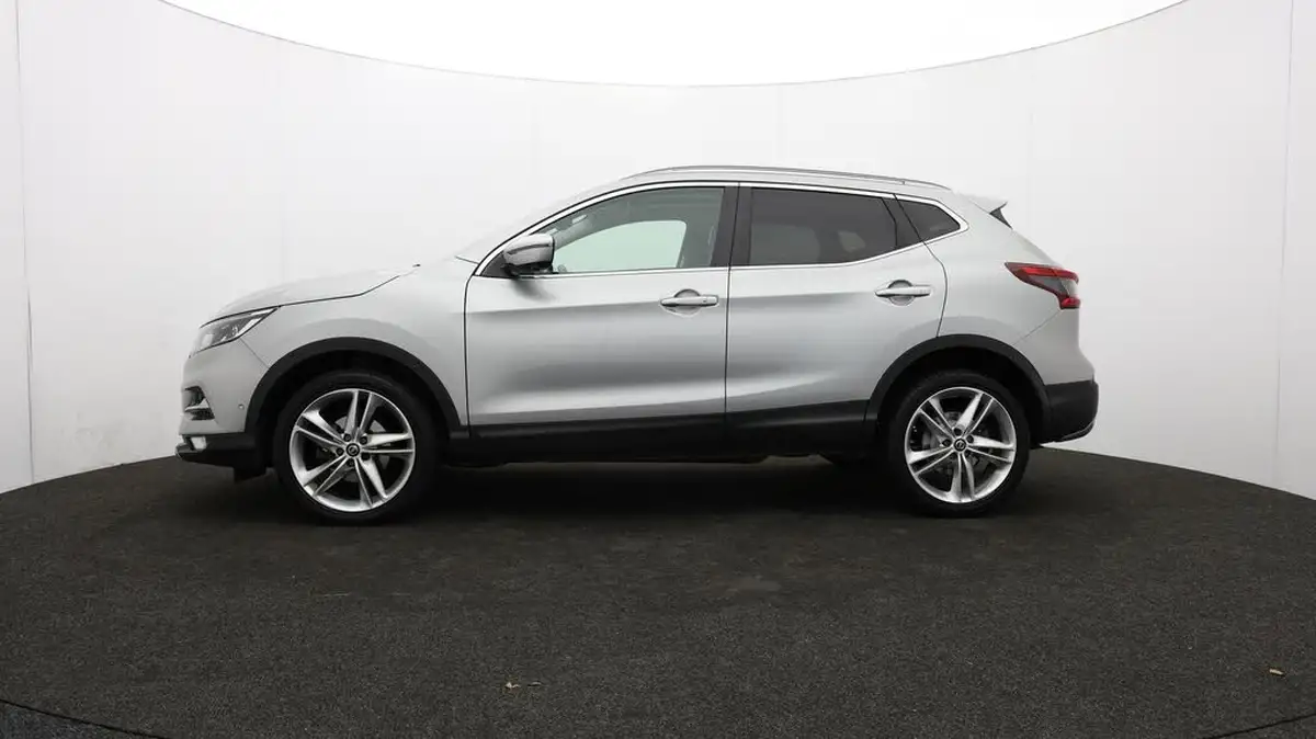 2019-nissan-qashqai-13-dig-t-n-motion-140ps-big-63
