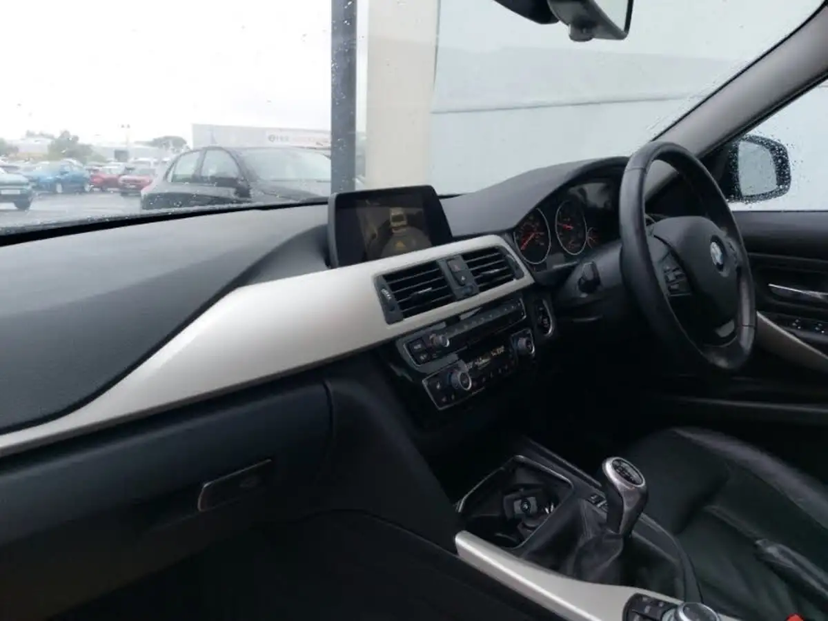 2017-bmw-3-series-20td-320d-ed-plus-saloon-4d-big-4