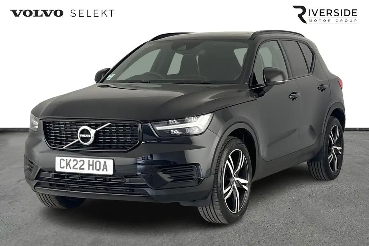 2022-volvo-xc40-15-t3-r-design-auto-big-8