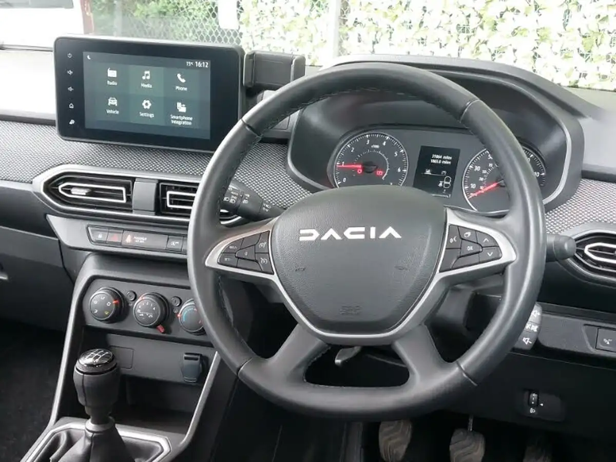 2023-dacia-sandero-10-tce-expression-90bhp-big-6