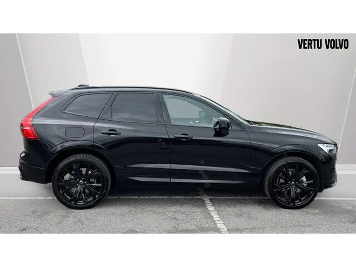2025-volvo-xc60-20-t6-plus-black-edition-big-2