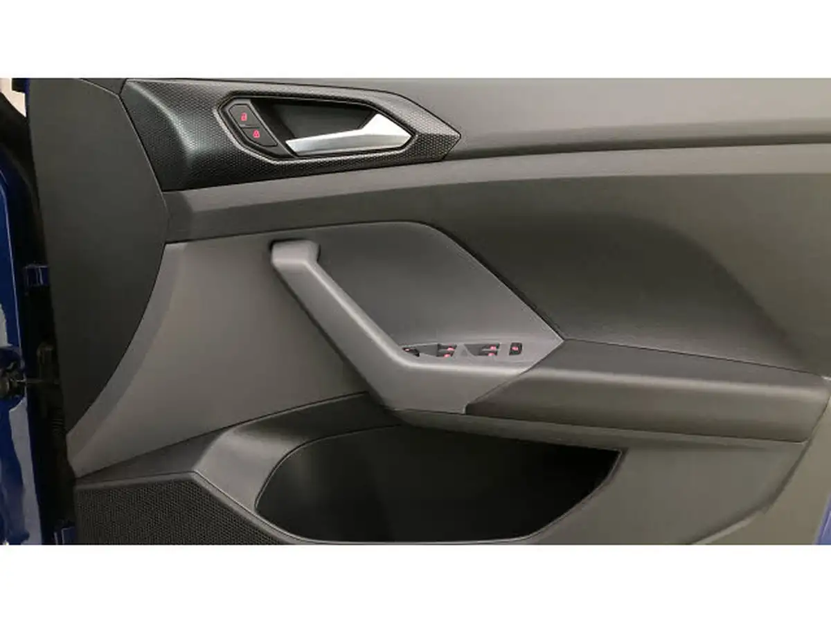 2021-volkswagen-t-cross-10-tsi-se-110ps-big-18