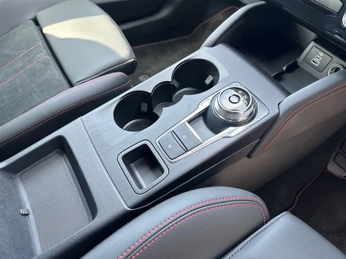 2025-ford-kuga-25t-st-line-243ps-phev-big-27