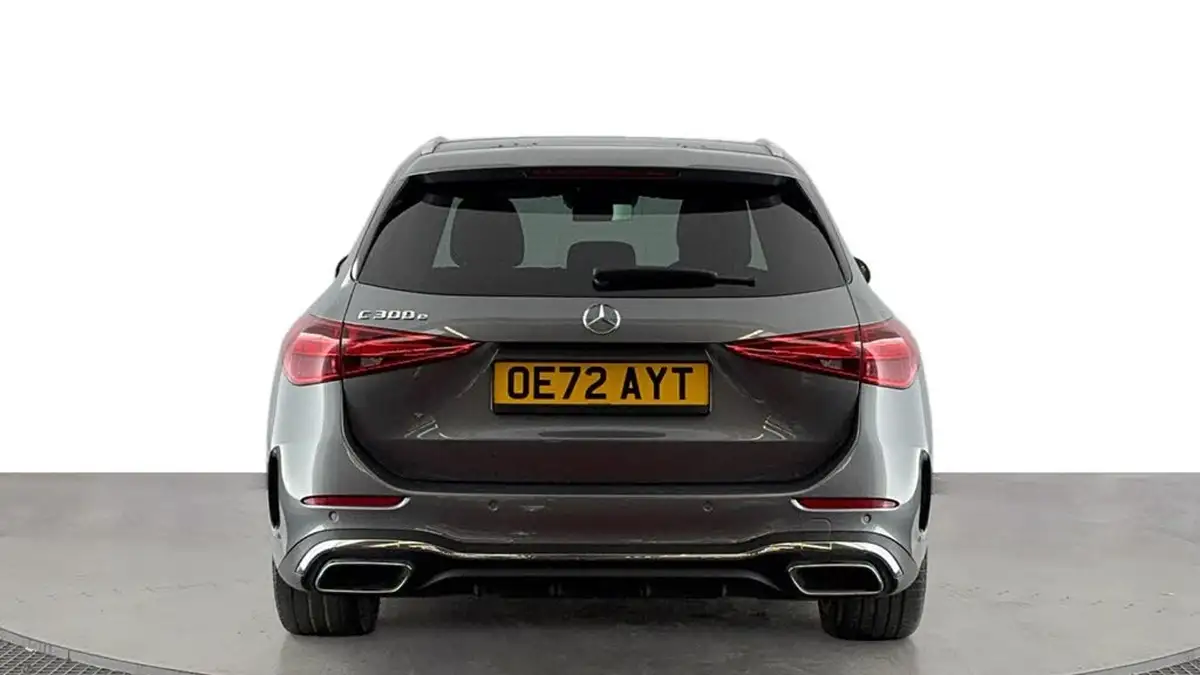 2022-mercedes-benz-c-class-big-4