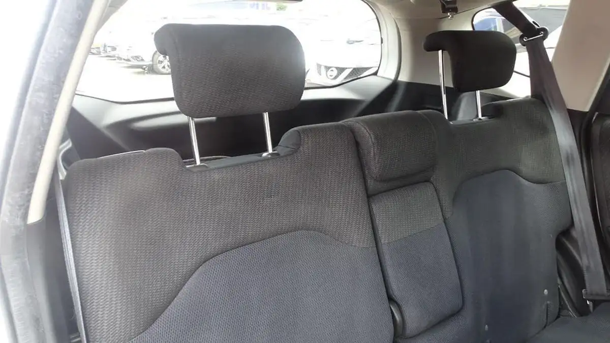 2013-honda-jazz-13-he-big-35