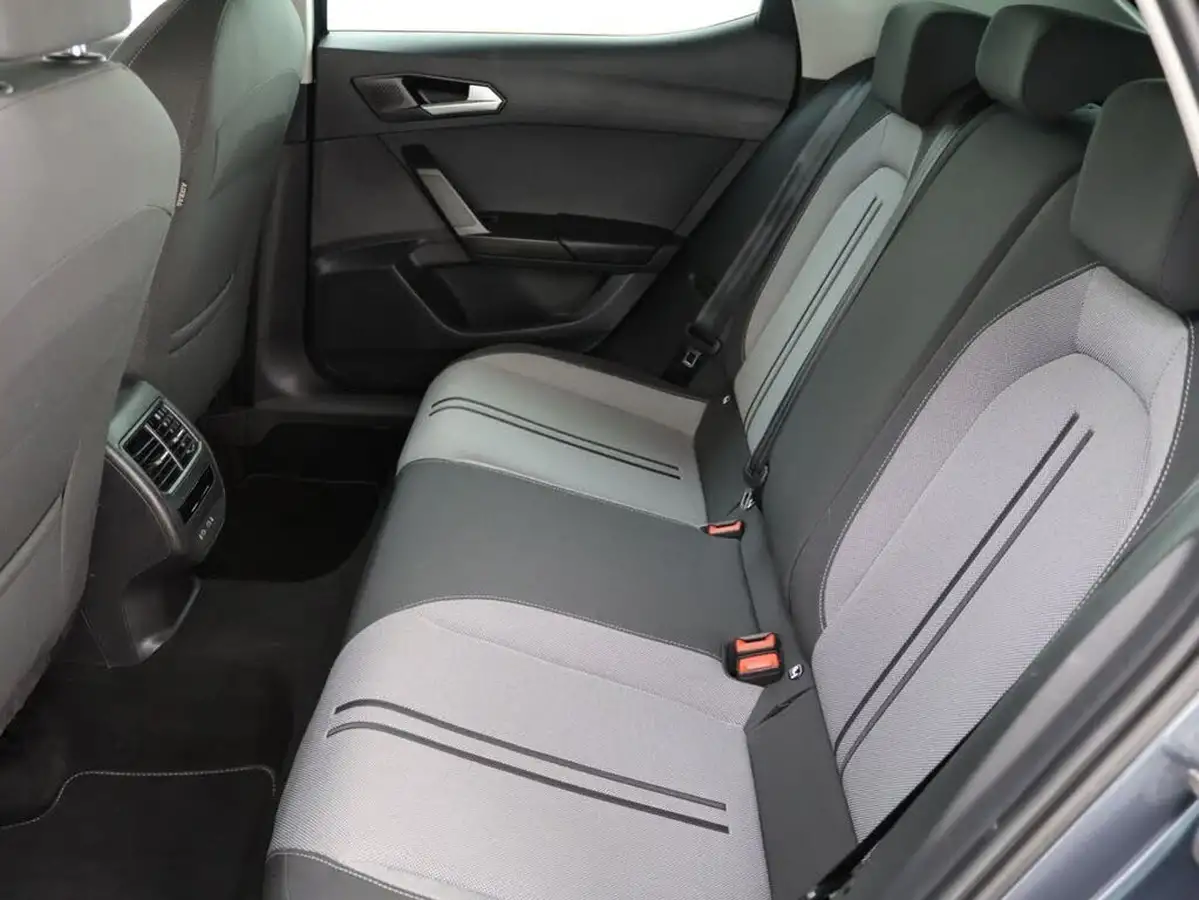 2022-seat-leon-10-tsi-evo-se-dynamic-hatchback-big-21