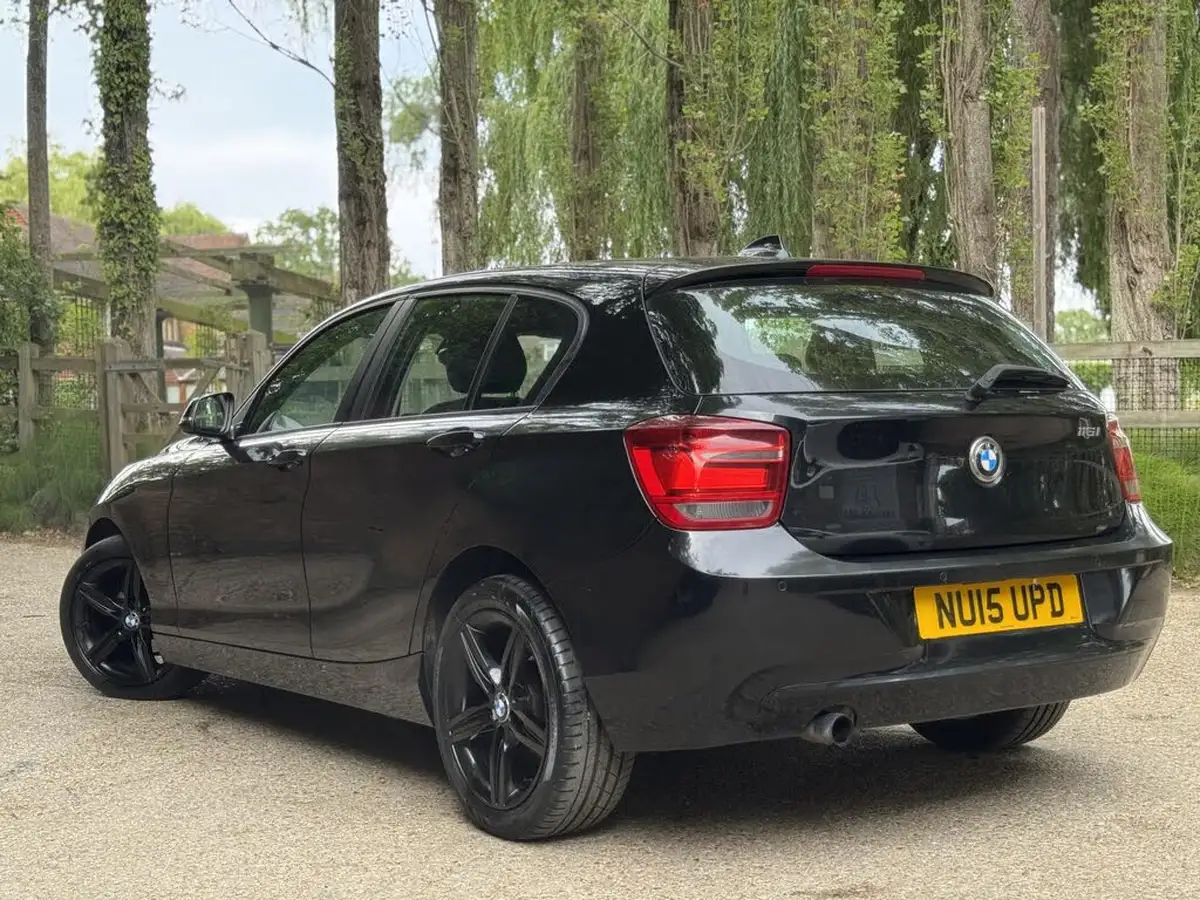 2015-bmw-1-series-16-116i-sport-5d-big-15