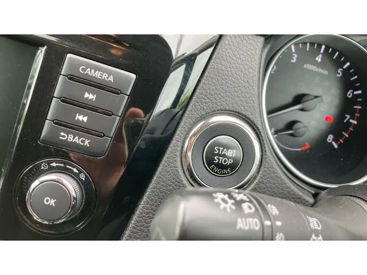 2019-nissan-qashqai-13-dig-t-n-motion-140ps-big-44