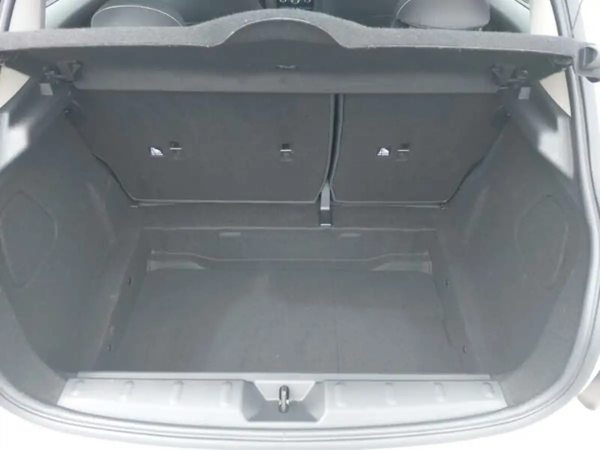 2019-mini-cooper-15-cooper-classic-hatchback-5d-auto-big-7